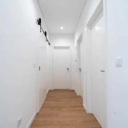 Aurea House - 4br Azores With Ocean View, Bbq & Ac