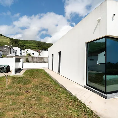 Aurea House - 4br Azores With Ocean View, Bbq & Ac *