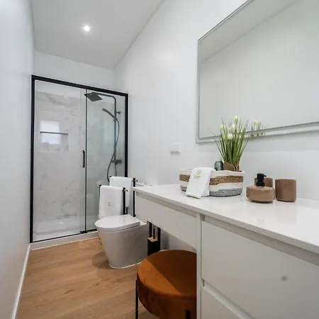 Aurea House - 4br Azores With Ocean View, Bbq & Ac Feteiras