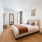 Villa Aurea House - 4br Azores With Ocean View, Bbq & Ac Feteiras