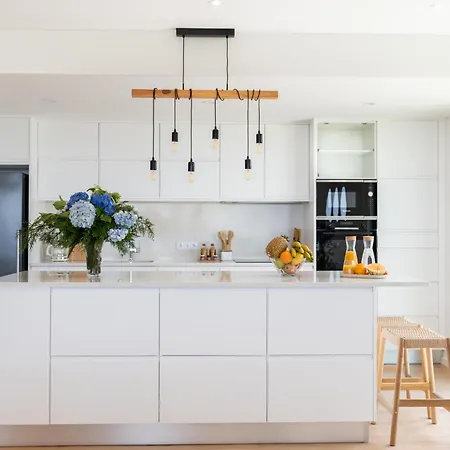 Auréa House - 4br Azores With Ocean View, Bbq&ac * Feteiras